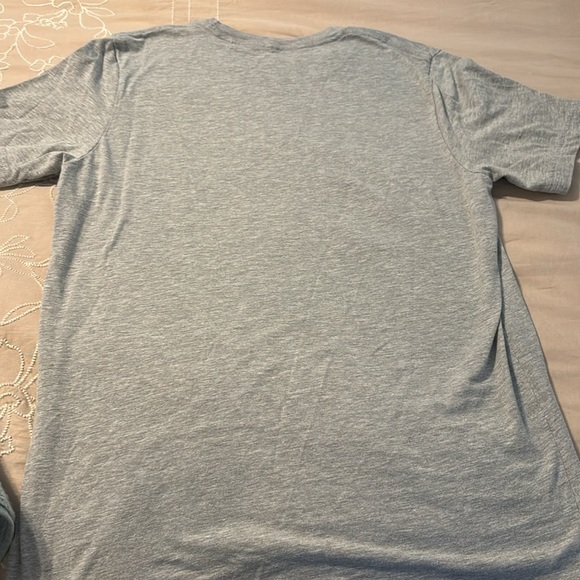 Friends gray T-SHIRT - - Picture 4 of 4
